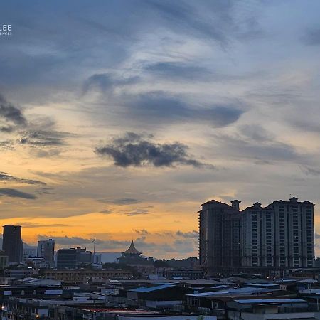 Hock Lee Hotel&Residences Kuching Exterior foto