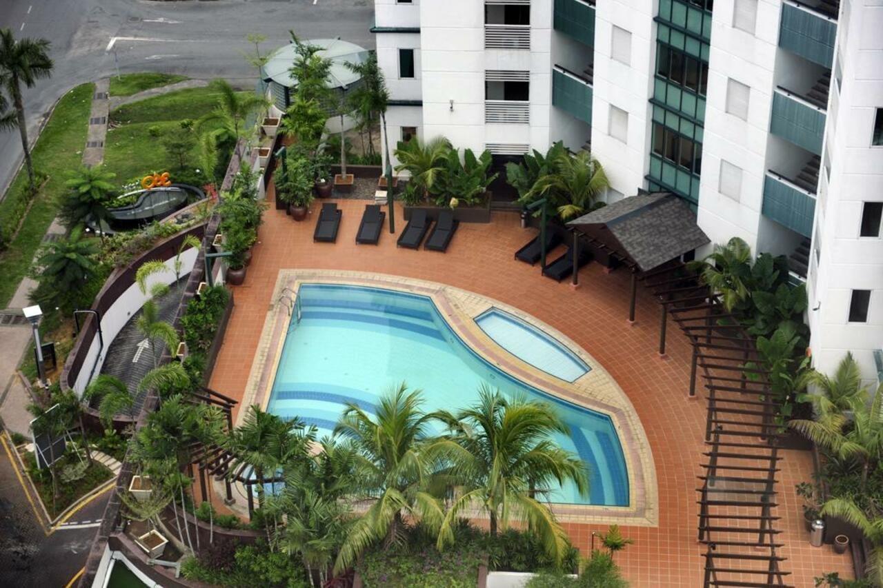 Hock Lee Hotel&Residences Kuching Exterior foto